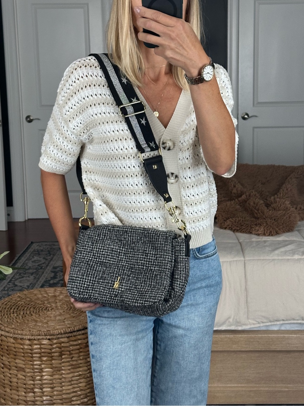 ISAAC MIZRAHI Black & White Crossbody Bag with Star Strap